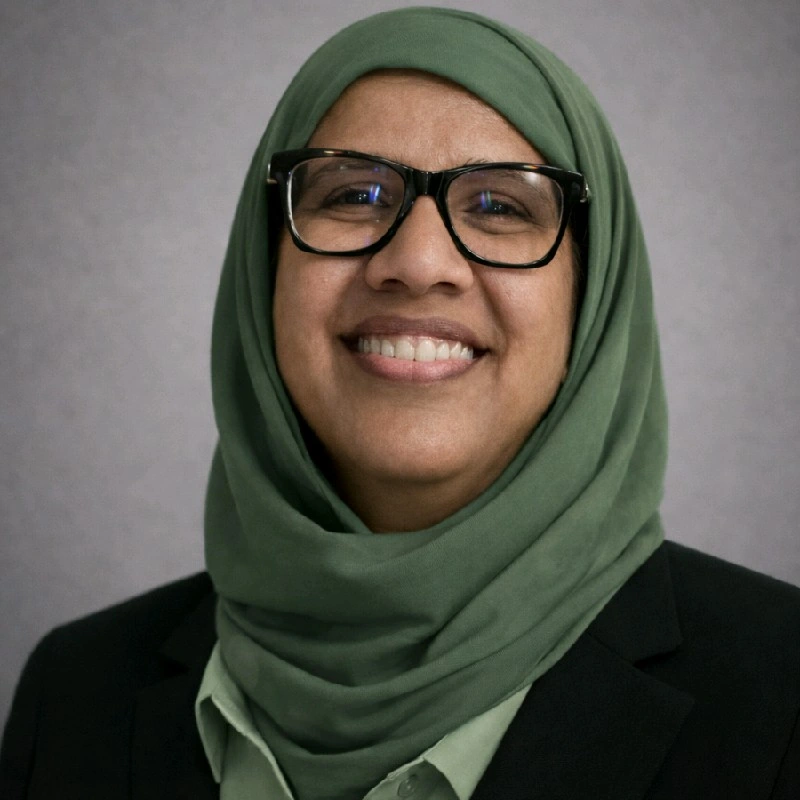Dr Sarah Salahuddin CMgr FCMI